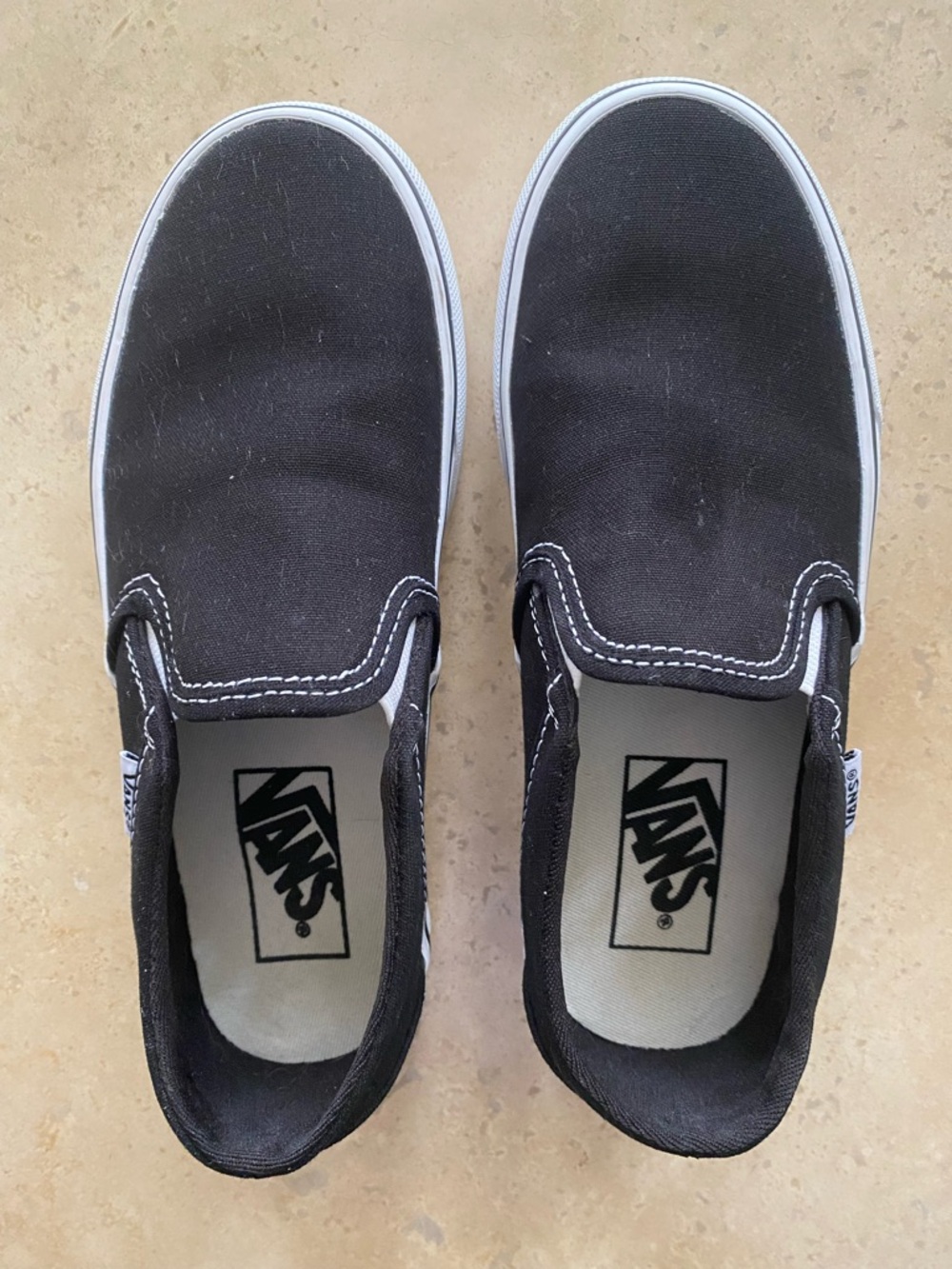 Vans Women’s Slip On Shoes Size 5 NWOT